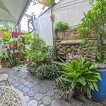 Gusto House
